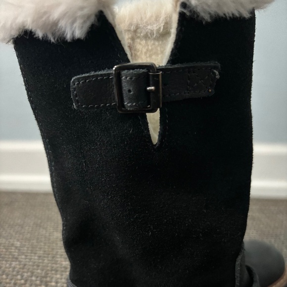 Unique Toddler Girls' Warm Winter Boots - Size 30, Barely Worn, Great Condition - Picture 5 of 6